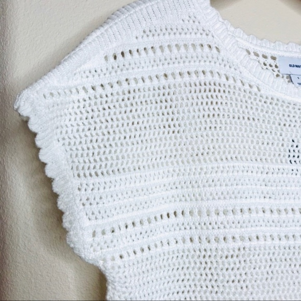 𝅺old Navy NWT Crochet Style Short Sleeve Top - Picture 2 of 8